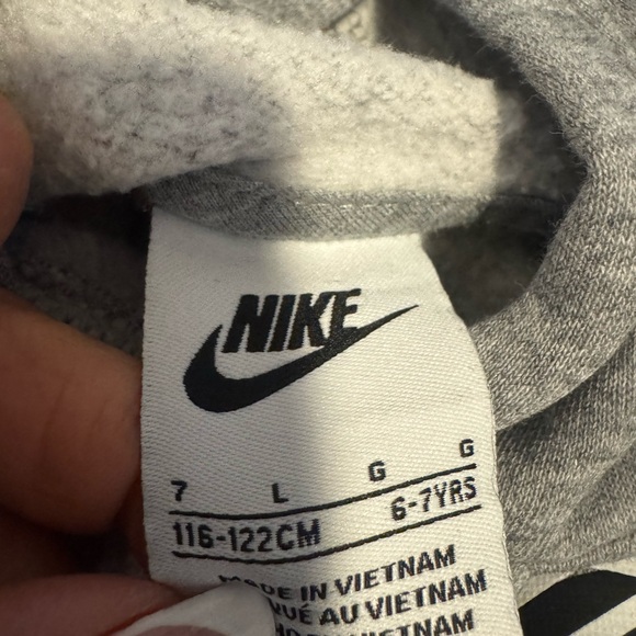 Nike Kids Gray Sweatpants and Hoodie Set - Picture 2 of 2